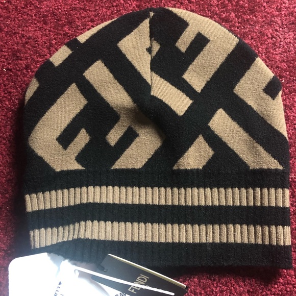 fendi knit hat